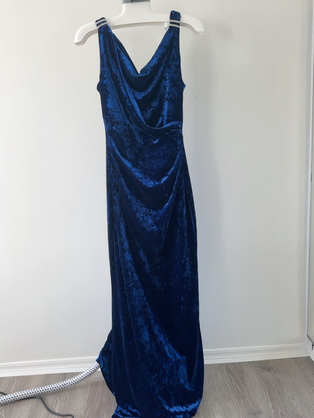 Lauren Ralph Lauren Deep Blue Velvet Rhinestone Maxi Gown NWT Size 6
